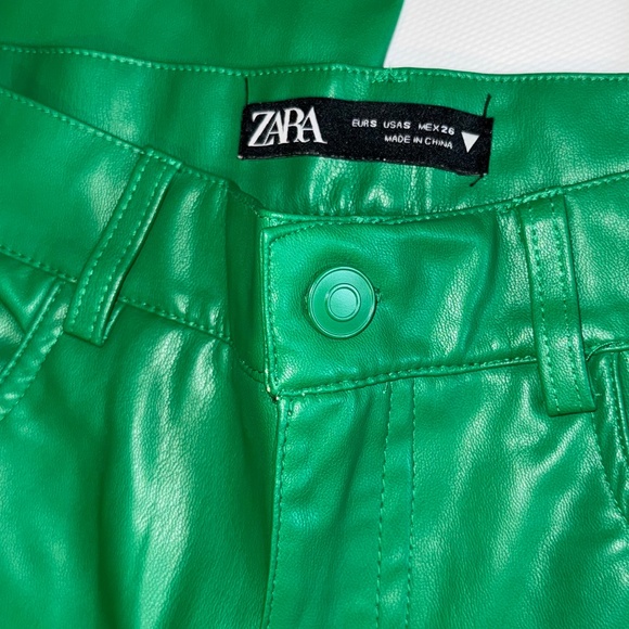 ✨PRICE DROP✨ Woman Coloured Faux Leather Trousers Pant Green sz - Picture 3 of 12